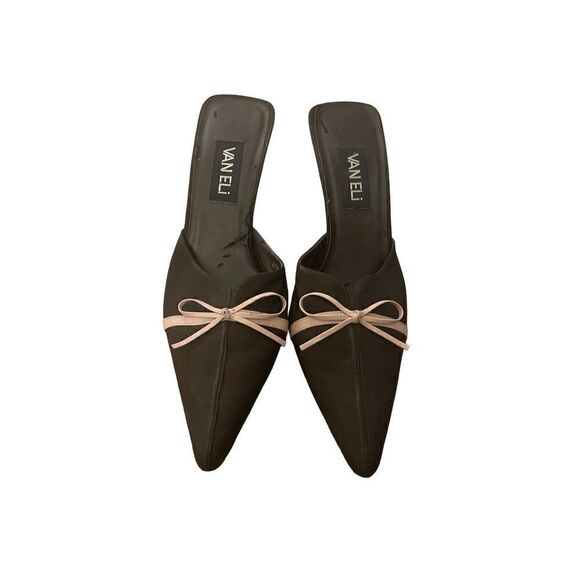 Van Eli Mules - Picture 1 of 6